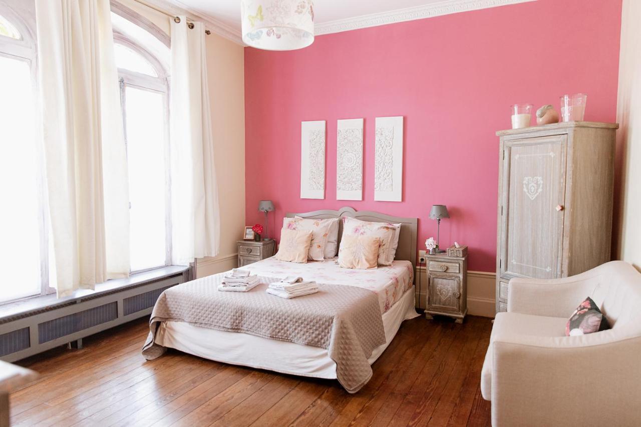 Maison D'Hotes La Poterne เอแปร์เน ภายนอก รูปภาพ